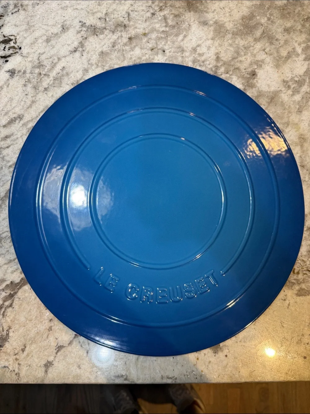 Le Creuset Blue Round Ceramic Pizza Stone